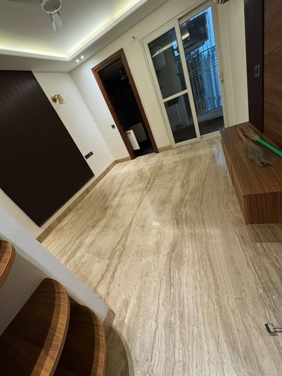 3 BHK + Pooja Room,Servant Room,Study Room,Extra Room Builder Floor For Rent in B Block Shivalik Malviya 