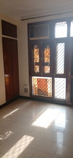 3 BHK + Pooja Room 1700 Sq.Ft. Apartment in Vinayak Apartments Noida