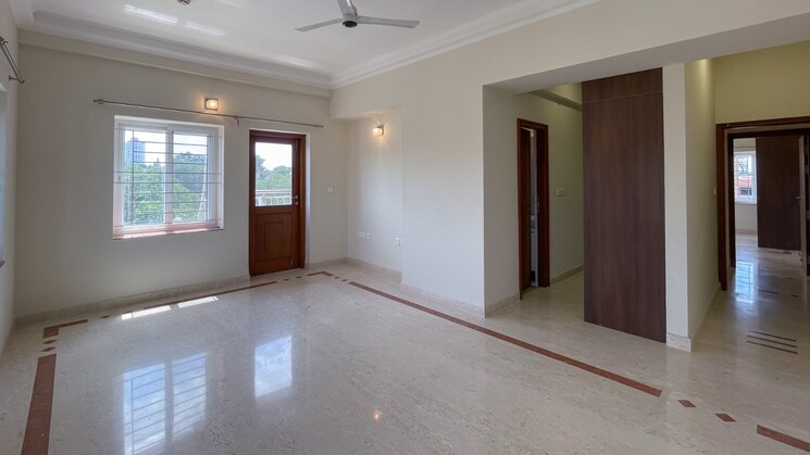 Room, hbr layout 5 Bedroom 5400 Sq.Ft. Independent House In Hbr Layout Bangalore 8999352