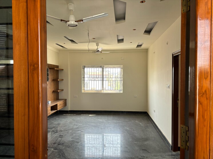 Room, hbr layout 5 Bedroom 5400 Sq.Ft. Independent House In Hbr Layout Bangalore 8999352
