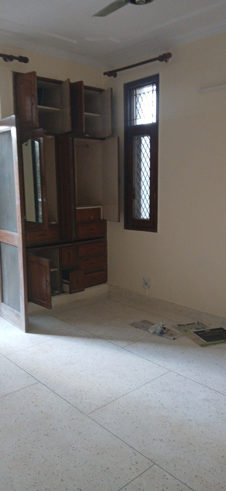 undefined, shakti-kunj-apartment 3 Bedroom 1600 Sq.Ft. Apartment In Sector 62 Noida 8999361