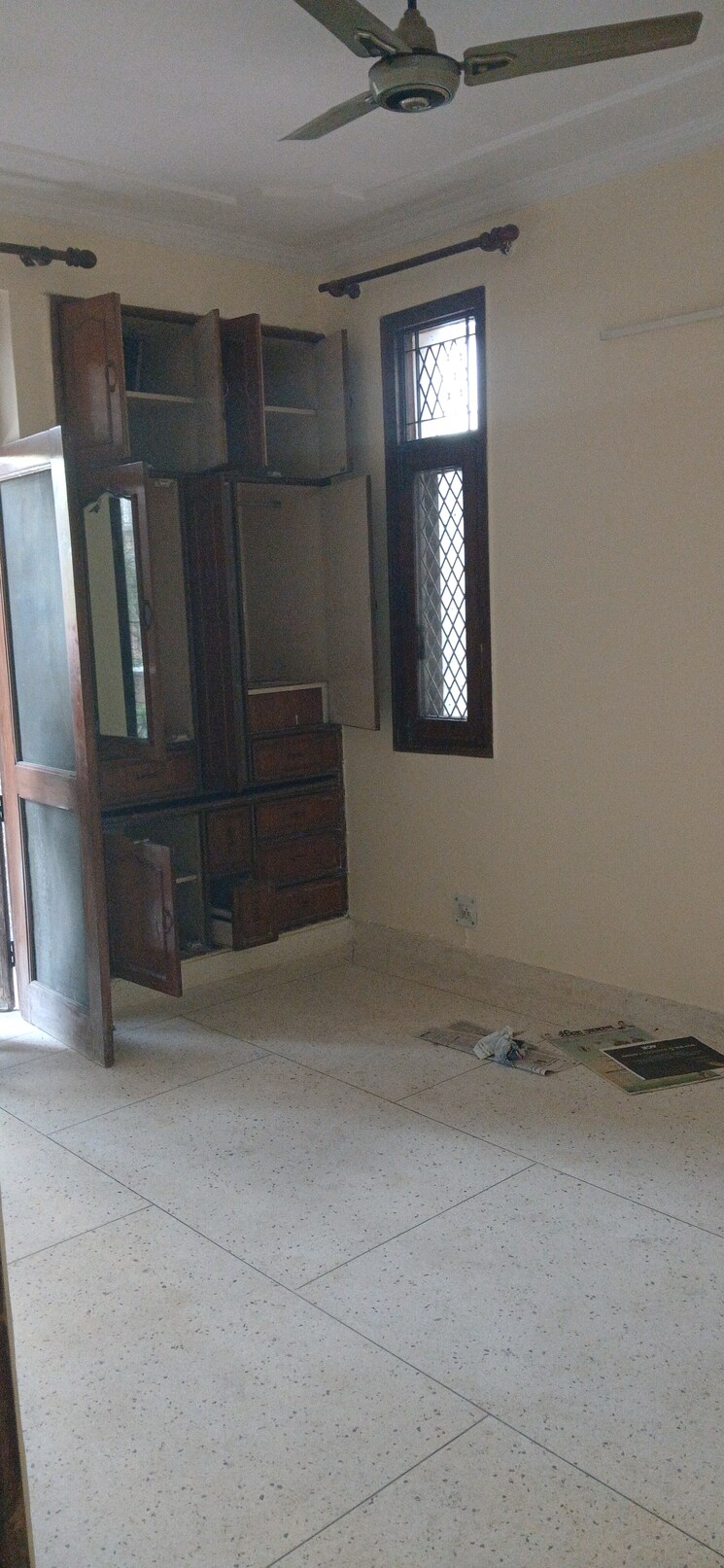 undefined, shakti-kunj-apartment 3 Bedroom 1600 Sq.Ft. Apartment In Sector 62 Noida 8999361