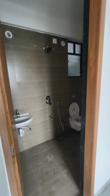 Bathroom in 1 BHK Apartment at Swaraaj Paradise, Pimple Saudagar – for Rent