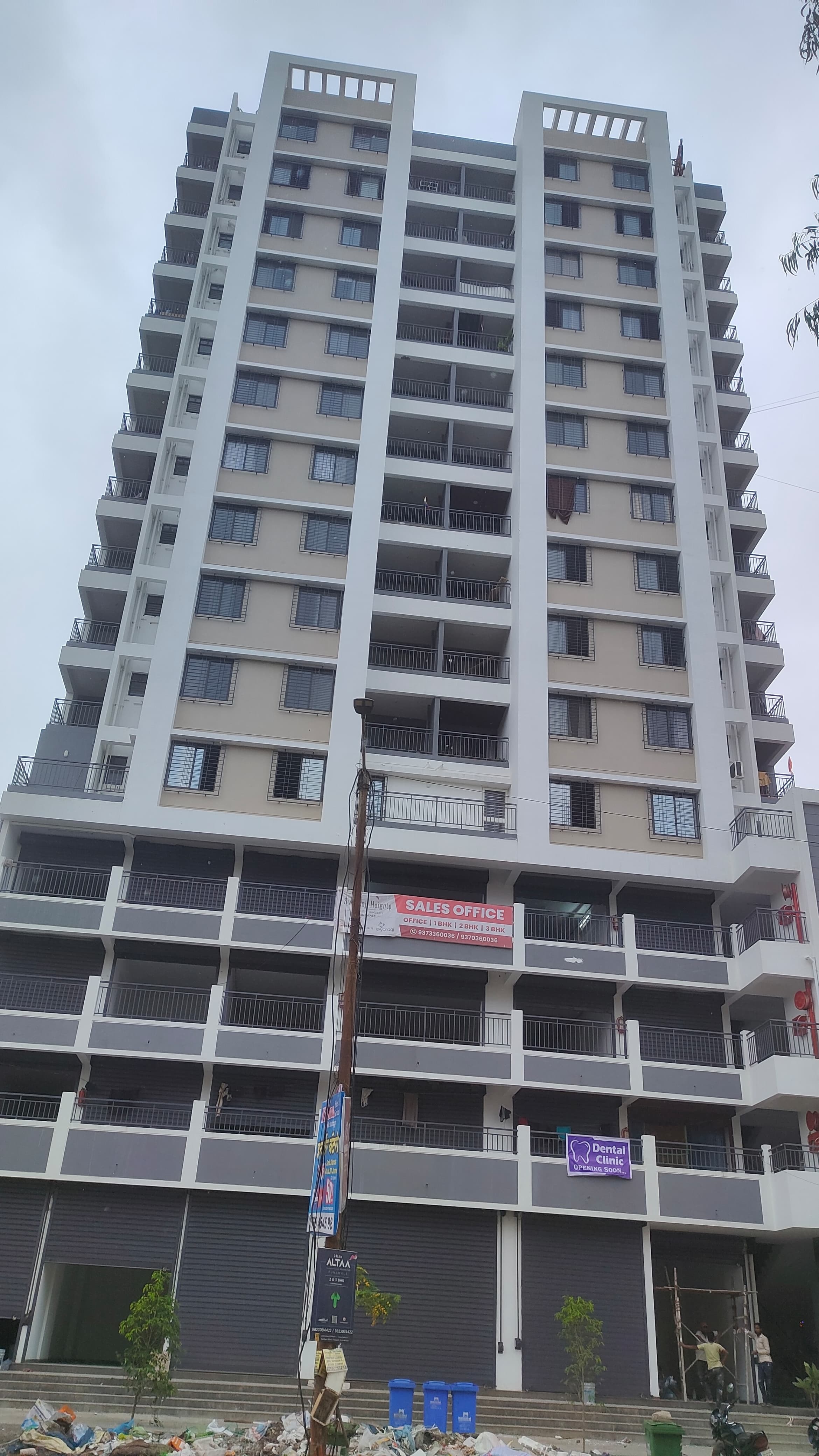 2 BHK + Extra Room Apartment For Rent in Swaraaj Paradise