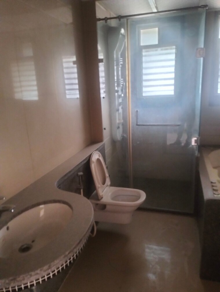 Bathroom, kumar-princetown 2 Bedroom 812 Sq.Ft. Apartment In Undri Pune 8999400