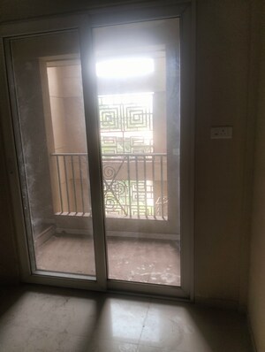 Room in 3 BHK Apartment at Kumar Princetown Royal, Undri – for Sale