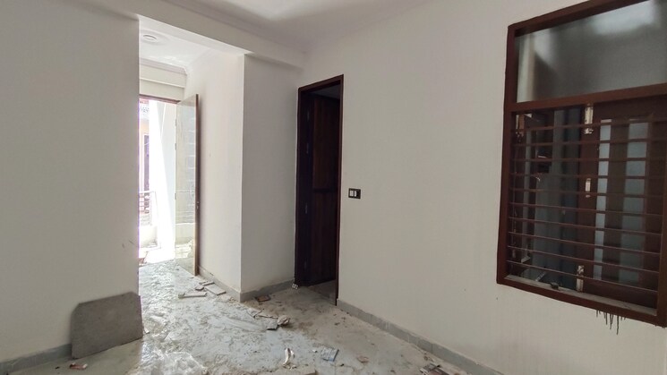 Room, saket 1 RK 300 Sq.Ft. Builder Floor In Saket Delhi 8999434