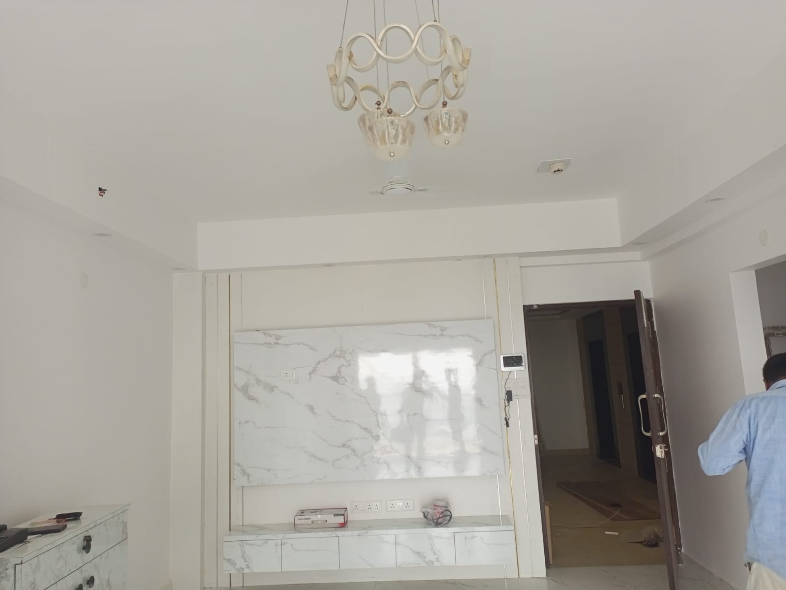 3 BHK + Servant Room Apartment For Sale in New Town Tower