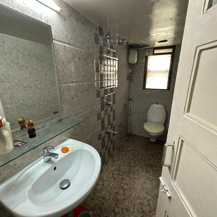 Bathroom, green-gate-apartment 3 Bedroom 1350 Sq.Ft. Apartment In Chimbai Village Mumbai 8999515