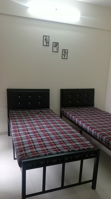 Pg For Rent in Janhavi pg