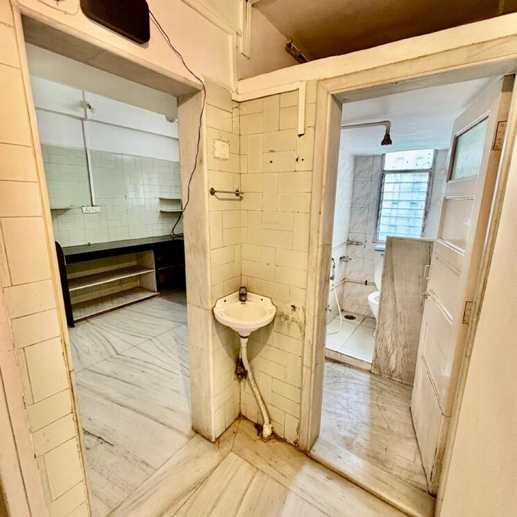 Bathroom, sweet-home-chs-bandra-west 2 Bedroom 850 Sq.Ft. Apartment In St. Peters Colony Mumbai 8999539