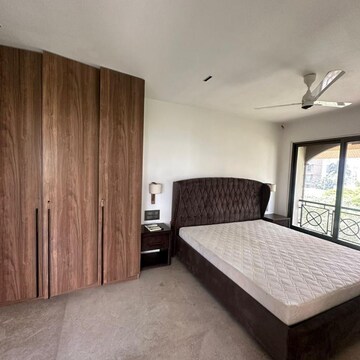 Bedroom in 2 BHK Apartment at Oxford Apartments Bandra West, St. Peters Colony – for Rent