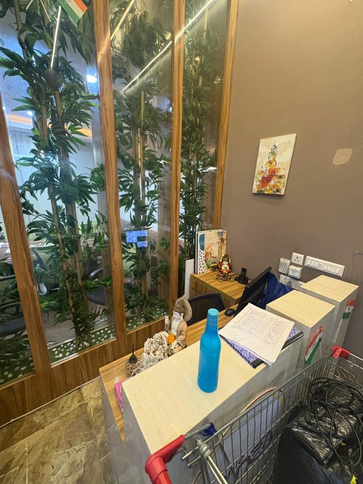 Bedroom, sector 2 Commercial Office Space 1230 Sq.Ft. In Sector 2 Noida 8999575