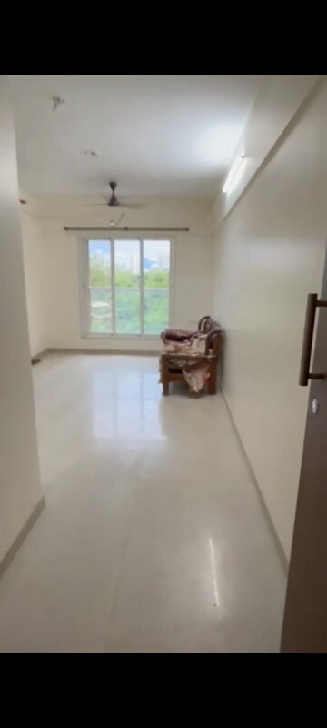 Kitchen in 1.5 BHK Apartment at Dosti West County Phase 4 Dosti Pine, Balkum Pada – for Rent
