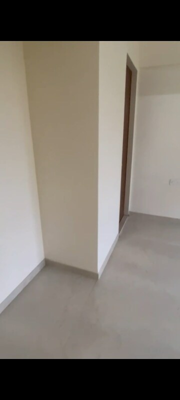 Room in 1.5 BHK Apartment at Dosti West County Phase 4 Dosti Pine, Balkum Pada – for Rent