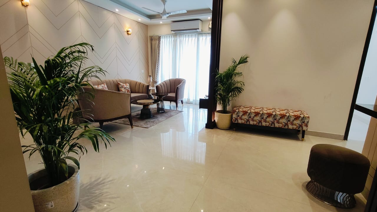 3 BHK Apartment For Rent in Gaur City 7th Avenue