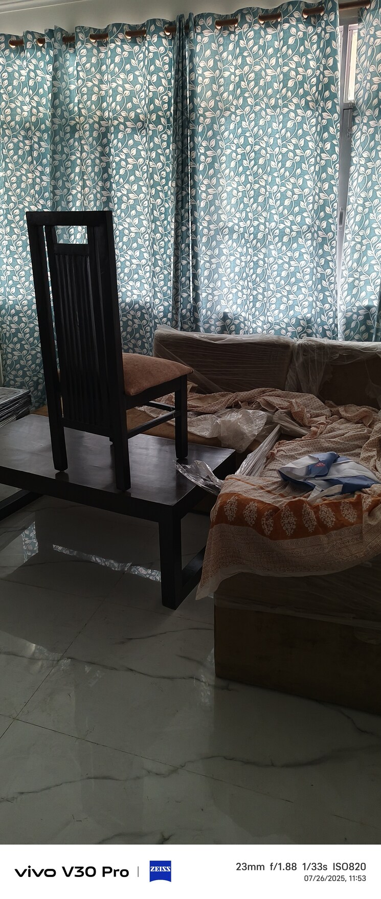 Living Room, pawitra-cooperative-society 3 Bedroom 1600 Sq.Ft. Apartment In Vasundhara Enclave Delhi 8999595