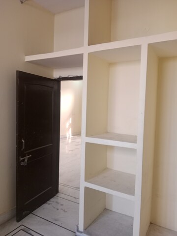 Room in 2 BHK Builder Floor at Huda – for Rent