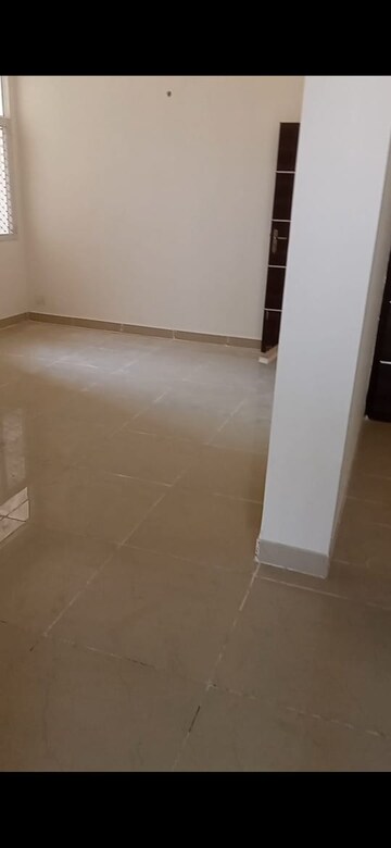 Room in 3 BHK Independent House at RWA Apartments Sector 122, Sector 122 – for Rent