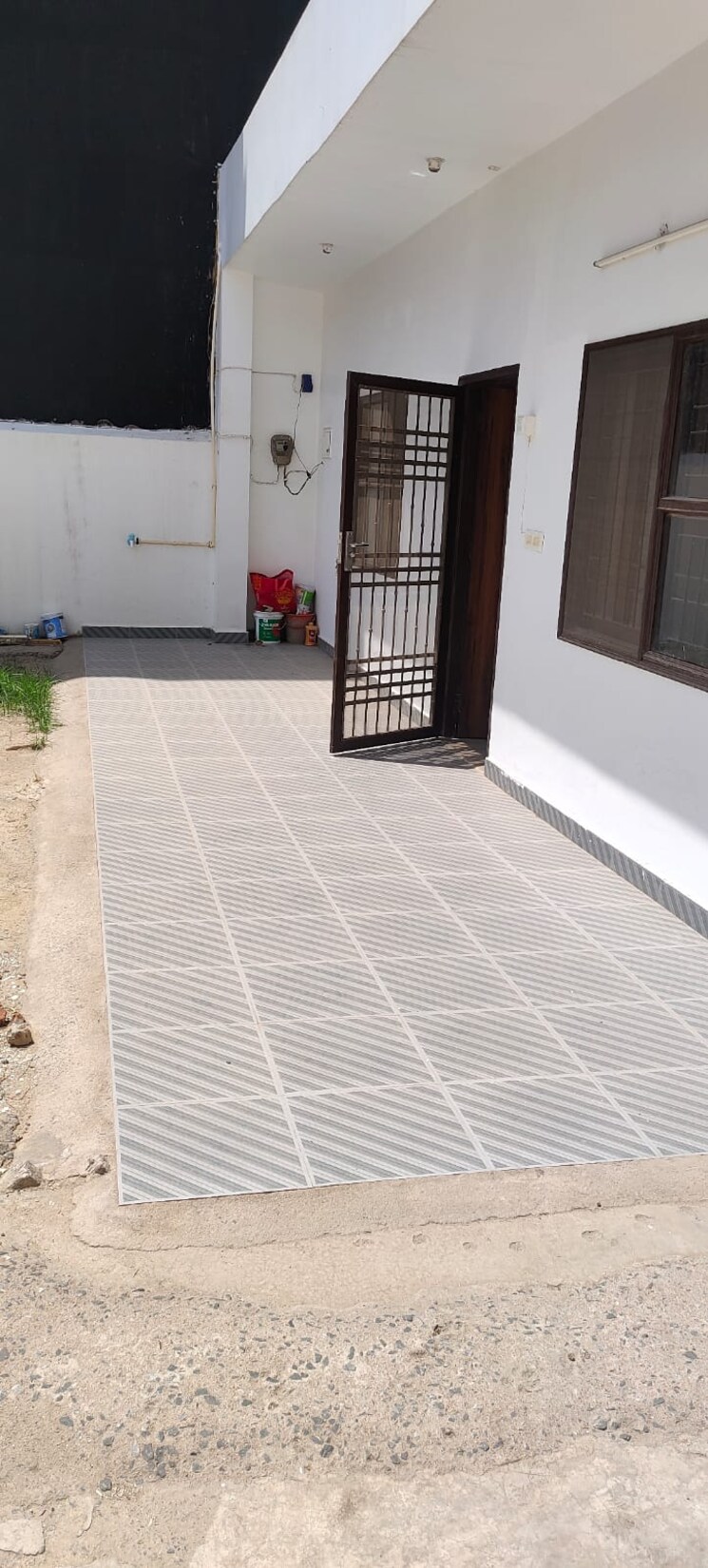 Balcony, rwa-apartments-sector-122 3 Bedroom 3000 Sq.Ft. Independent House In Sector 122 Noida 8999599