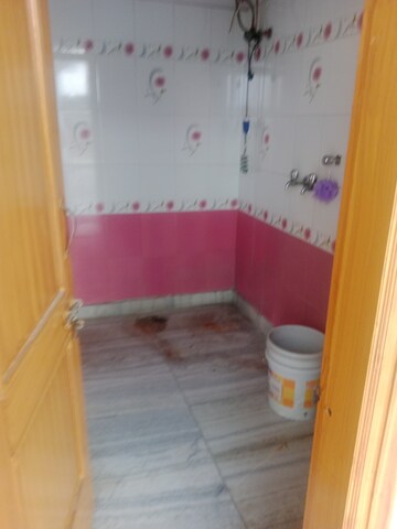 Bathroom in 1 BHK Builder Floor at Huda – for Rent