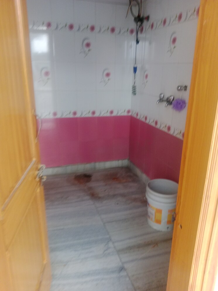 Bathroom, huda 1 Bedroom 250 Sq.Ft. Builder Floor In Huda Panipat 8999609