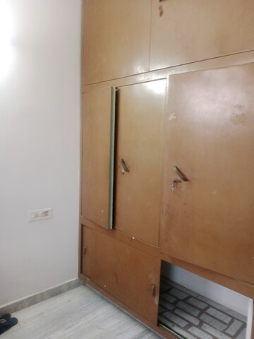 Room in 1 BHK Builder Floor at Huda – for Rent