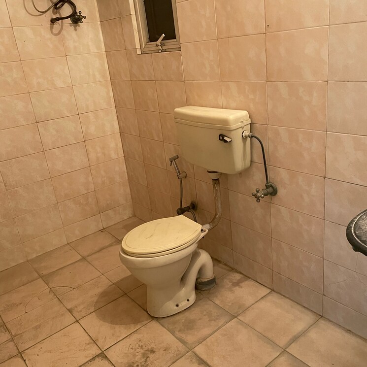 Bathroom, ashiana-apartment-ghaziabad 3 Bedroom 1500 Sq.Ft. Apartment In Vaishali Sector 3 Ghaziabad 8999613