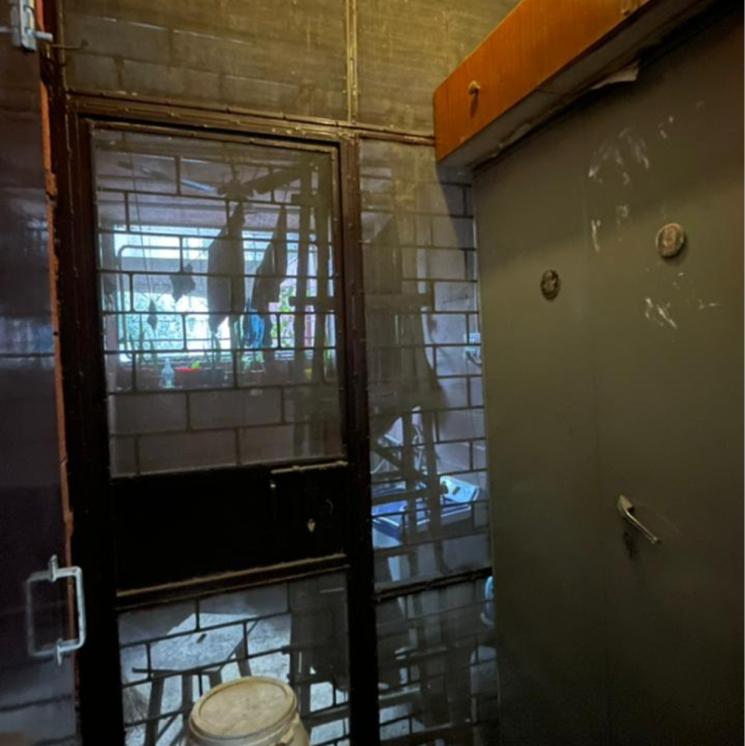 Room, vaishali sector 5 3 Bedroom 1500 Sq.Ft. Builder Floor In Vaishali Sector 5 Ghaziabad 8999616