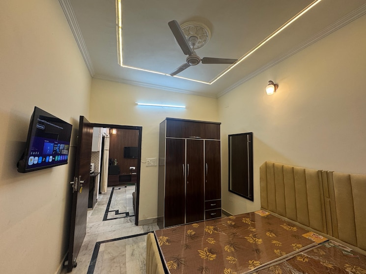 Room, jahaz-apartments 2 Bedroom 1000 Sq.Ft. Apartment In Paschim Vihar Delhi 8999631
