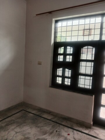 Room in 2 BHK Independent House at Huda – for Rent