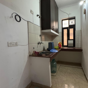 Kitchen in 1 BHK Builder Floor at Chattarpur – for Rent