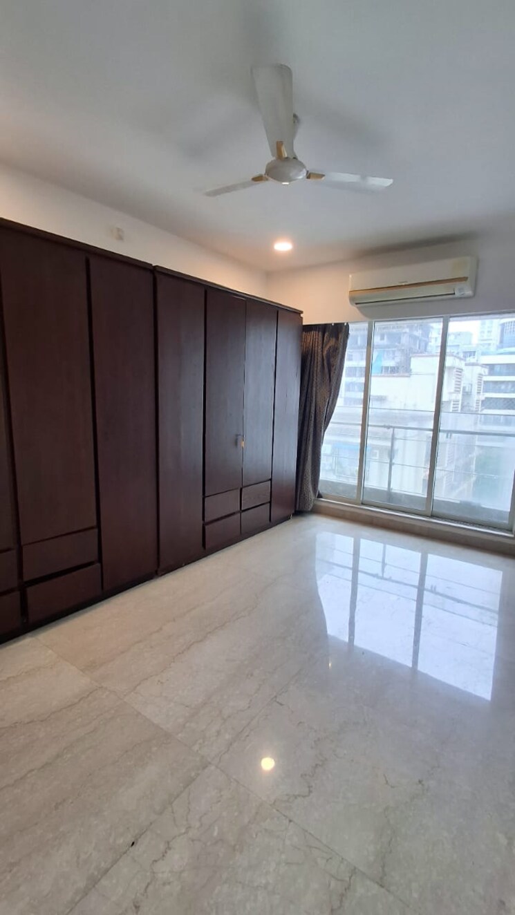 Bedroom, dheeraj-celestial 3 Bedroom 1800 Sq.Ft. Apartment In Bandra West Mumbai 8999673