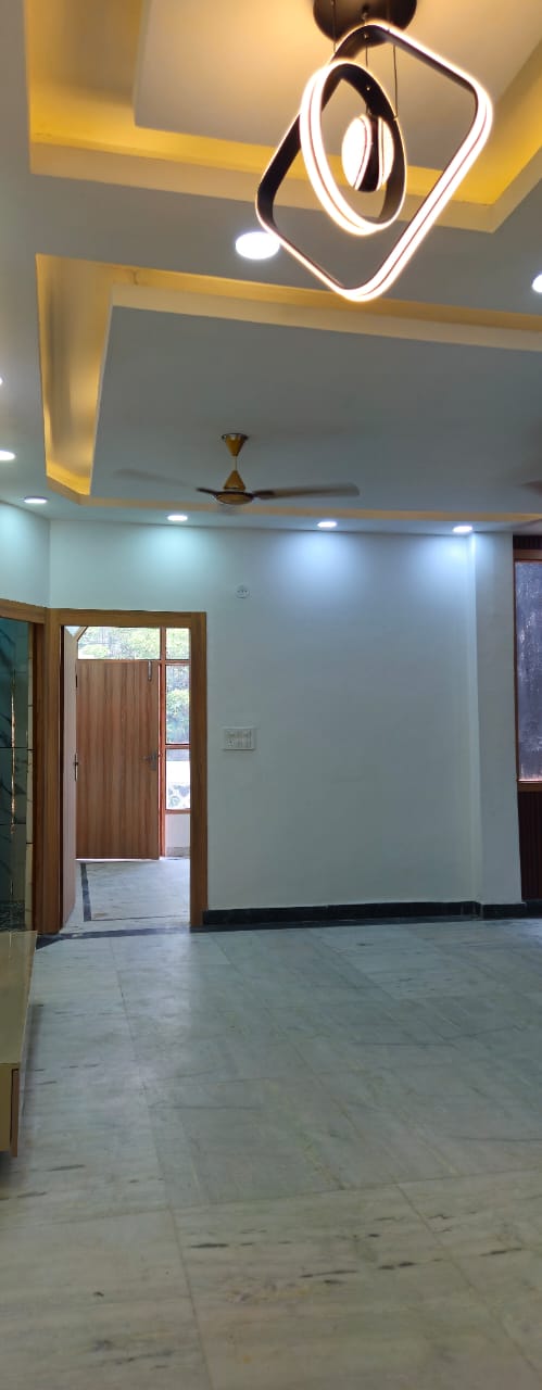 2 BHK Builder Floor For Rent in Maan Sona Apartments