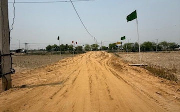 Plot For Sale in Balaur