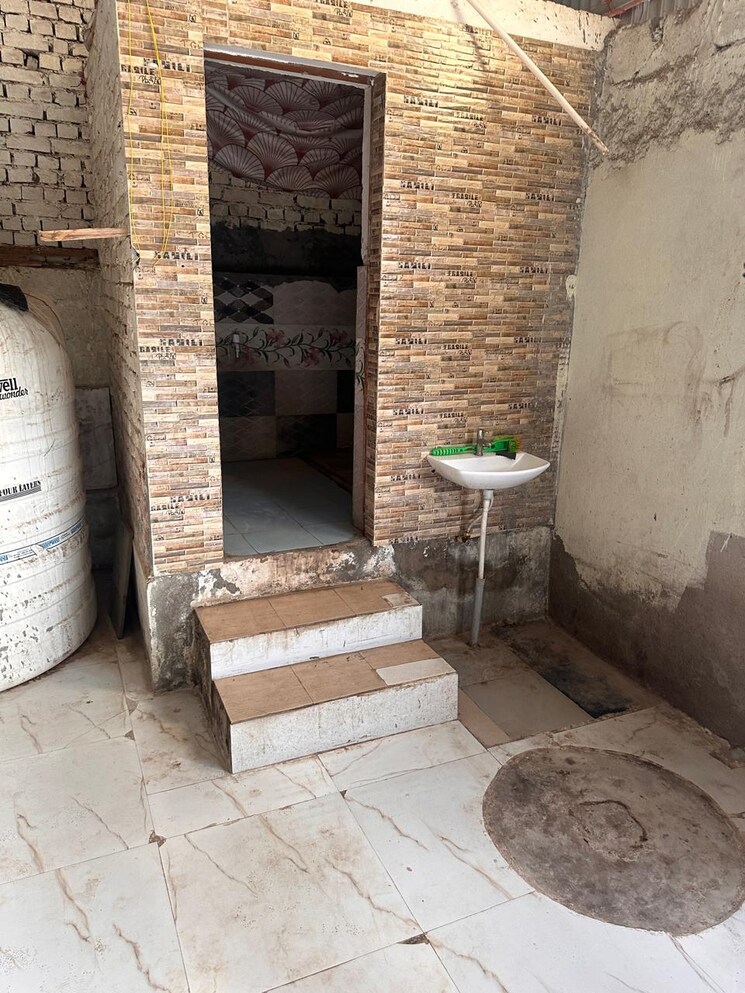 Living Room, mansarovar Commercial Warehouse 5000 Sq.Yd. In Mansarovar Jaipur 8999708