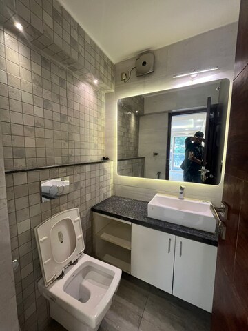 Bathroom in 1 BHK Apartment at Dwarka – for Rent