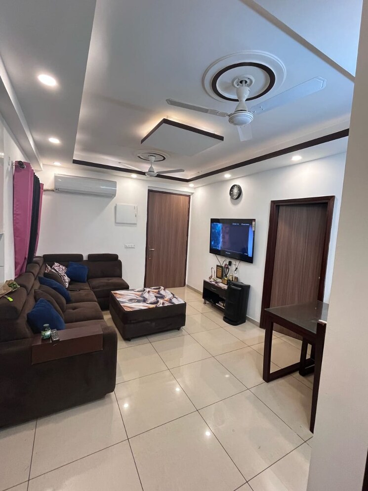 Team Area, gulshan-ikebana 3 Bedroom 916 Sq.Ft. Apartment In Sector 143 Noida 8999740