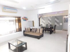 2 BHK Apartment For Sale in Gold Crest