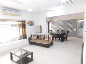 2 BHK Apartment For Sale in Gold Crest, Vile Parle West