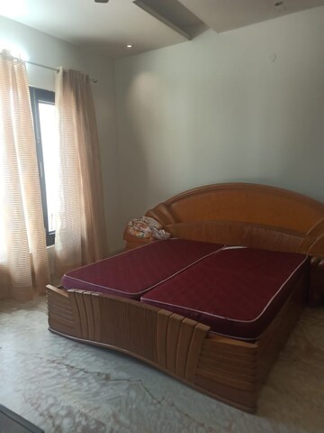 Bathroom in 4 BHK Builder Floor at Sector 21a – for Rent