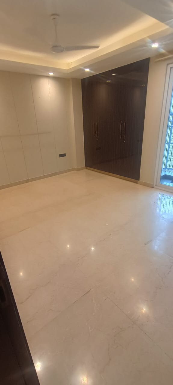 2 BHK Builder Floor For Rent in Sector 15