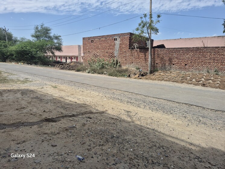 undefined, grain market palwal  1100 Sq.Yd. Plot In Grain Market Palwal Palwal 8999797