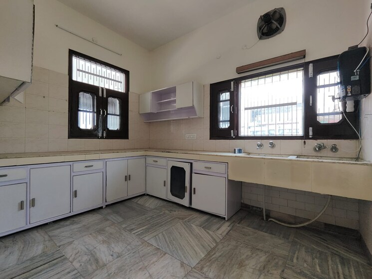 Kitchen, sector 7 2 Bedroom 2600 Sq.Ft. Independent House In Sector 7 Panchkula 8999801