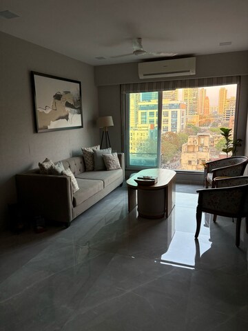 Team Area in 5 BHK Apartment at Ahuja Tower, Worli – for Rent