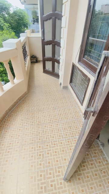 Balcony in 3 BHK Builder Floor at Today Princeton Floors, Sector 51 – for Rent