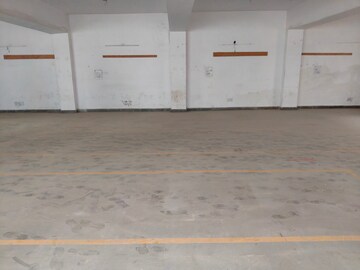 Room in  Warehouse at Sector 63 – for Rent