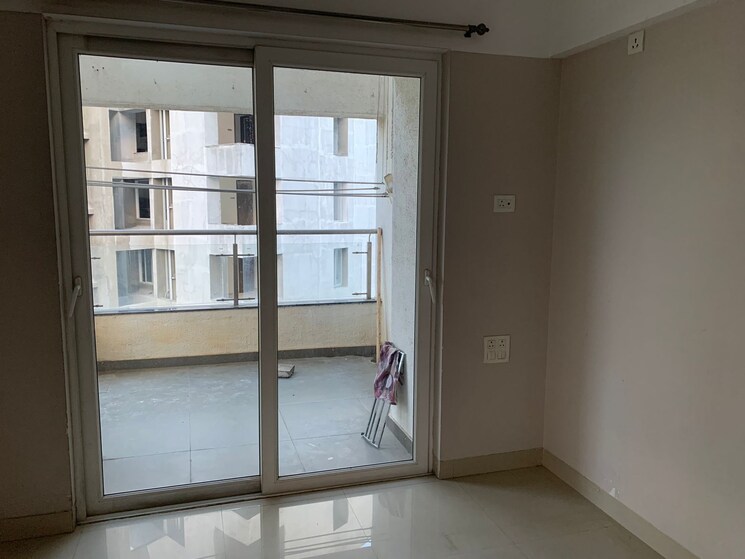 Room, karishma-society 3 Bedroom 1600 Sq.Ft. Apartment In Kothrud Pune 8999844