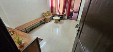 Furnished Amenities in 3 BHK Apartment at Prateek The Royal Cliff, Sain Vihar – for Rent