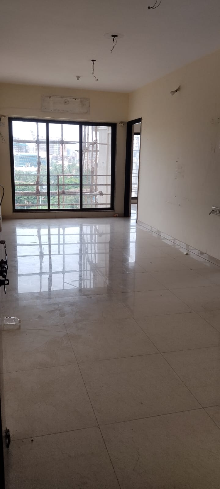 2 BHK Apartment For Rent in Omkar Signet